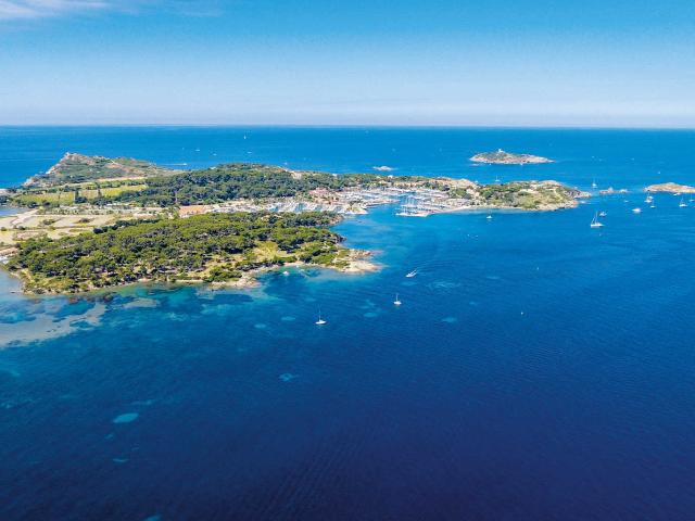 Vue aérienne Ile des Embiez Var Provence