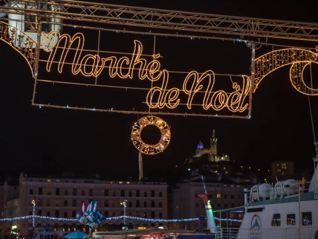 Noel Marche Vieux Port