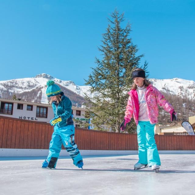 Patinoire Auron