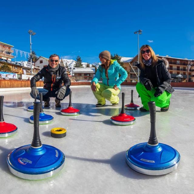 Petanque Sur Glace Auron