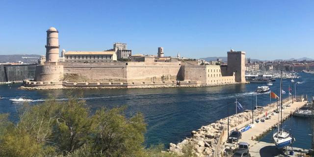 Vue Fort Saint Jean Marseille Provence Cchillio