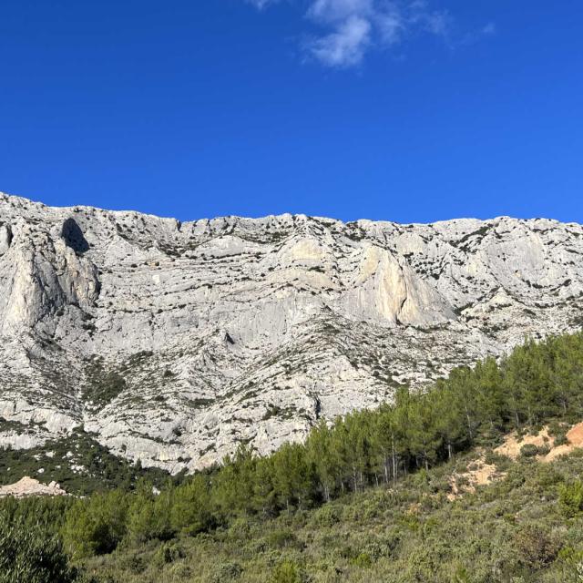 Montagne Sainte Victoire Provence Acelindano