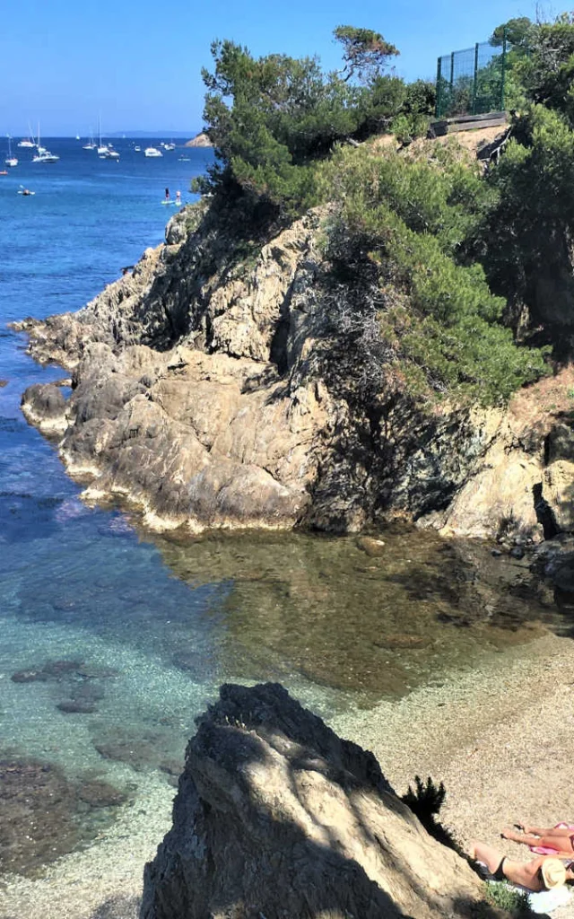 Plage Presqu'ile de Giens sur le sentier du littoral