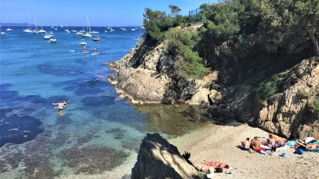 Plage Presqu'ile de Giens sur le sentier du littoral