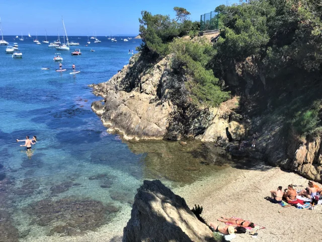 Plage Presqu'ile de Giens sur le sentier du littoral