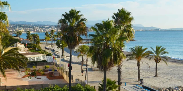 Promenade Baie Des Anges Villeneuve Loubet Otvilleneuve Loubet