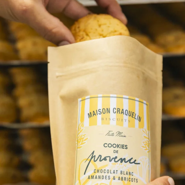 Mise en sachet de cookies de Provence