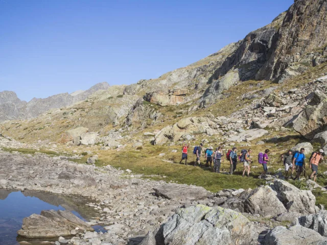 Randonnée sur les rives du lac Autier dans le Mercantour
