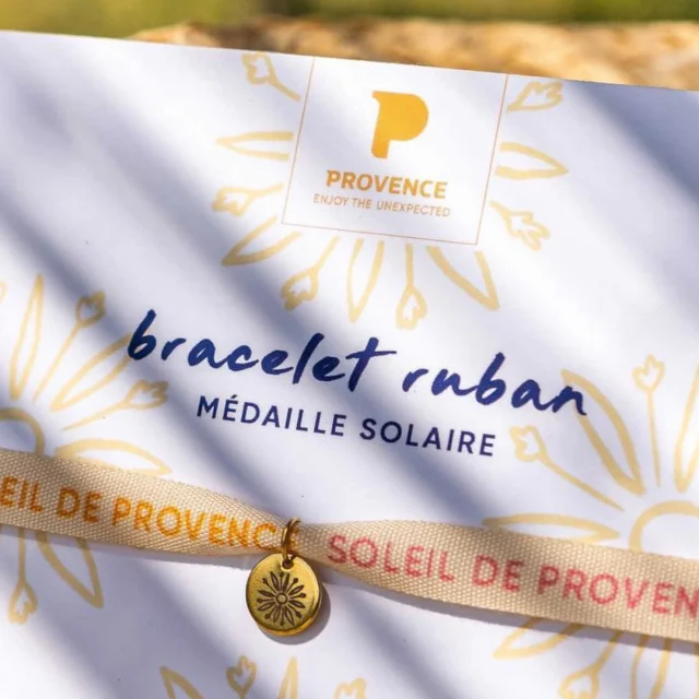 Packaging de présentation d'un bracelet ruban soleil de Provence
