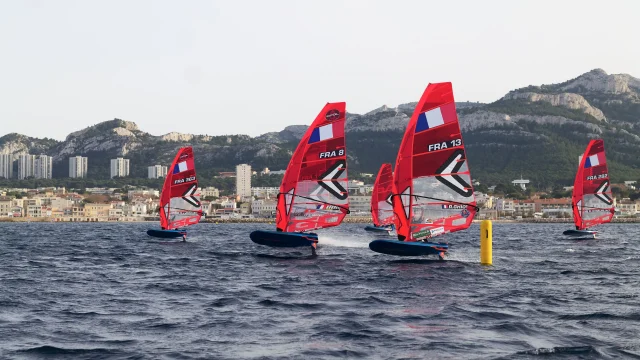 Windsurf Au Large De Marseille P. Messina Provence Tourisme 1