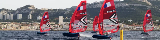 Windsurf Au Large De Marseille P. Messina Provence Tourisme