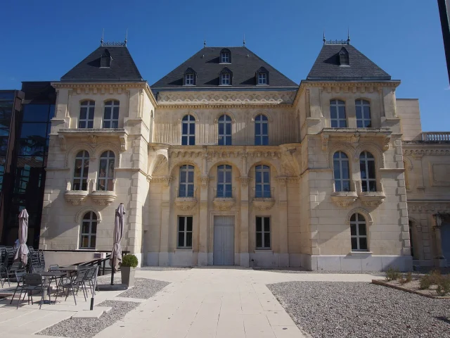 Chateau De La Buzine