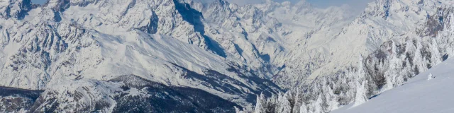 Snow-covered mountains in Saint-Crépin in the Hautes-Alpes