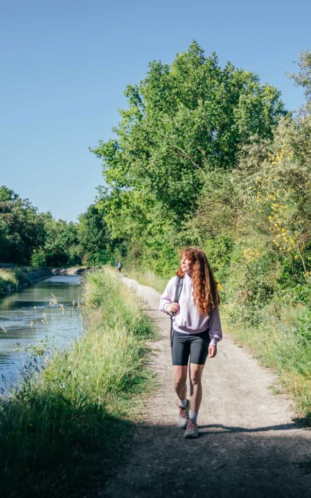 Canal Carpentras Pernes Les Fontaines