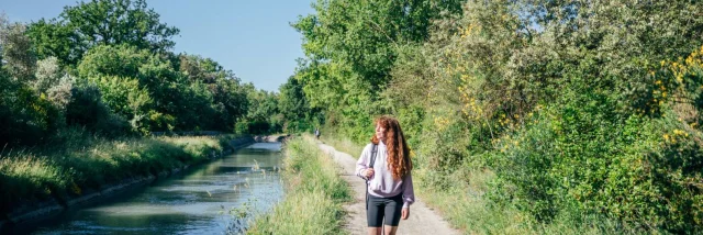 Canal Carpentras Pernes Les Fontaines