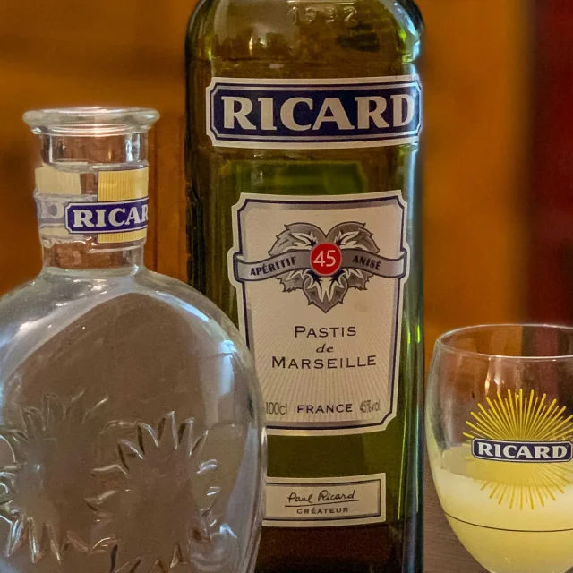 Apéritif de pastis Ricard