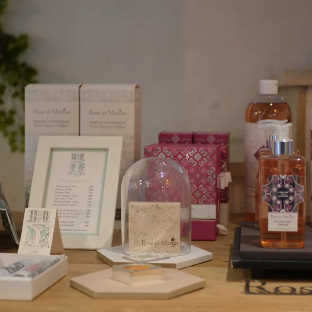 Gamme de produits de la Parfumerie Rose Et Marius à Aix En Provence