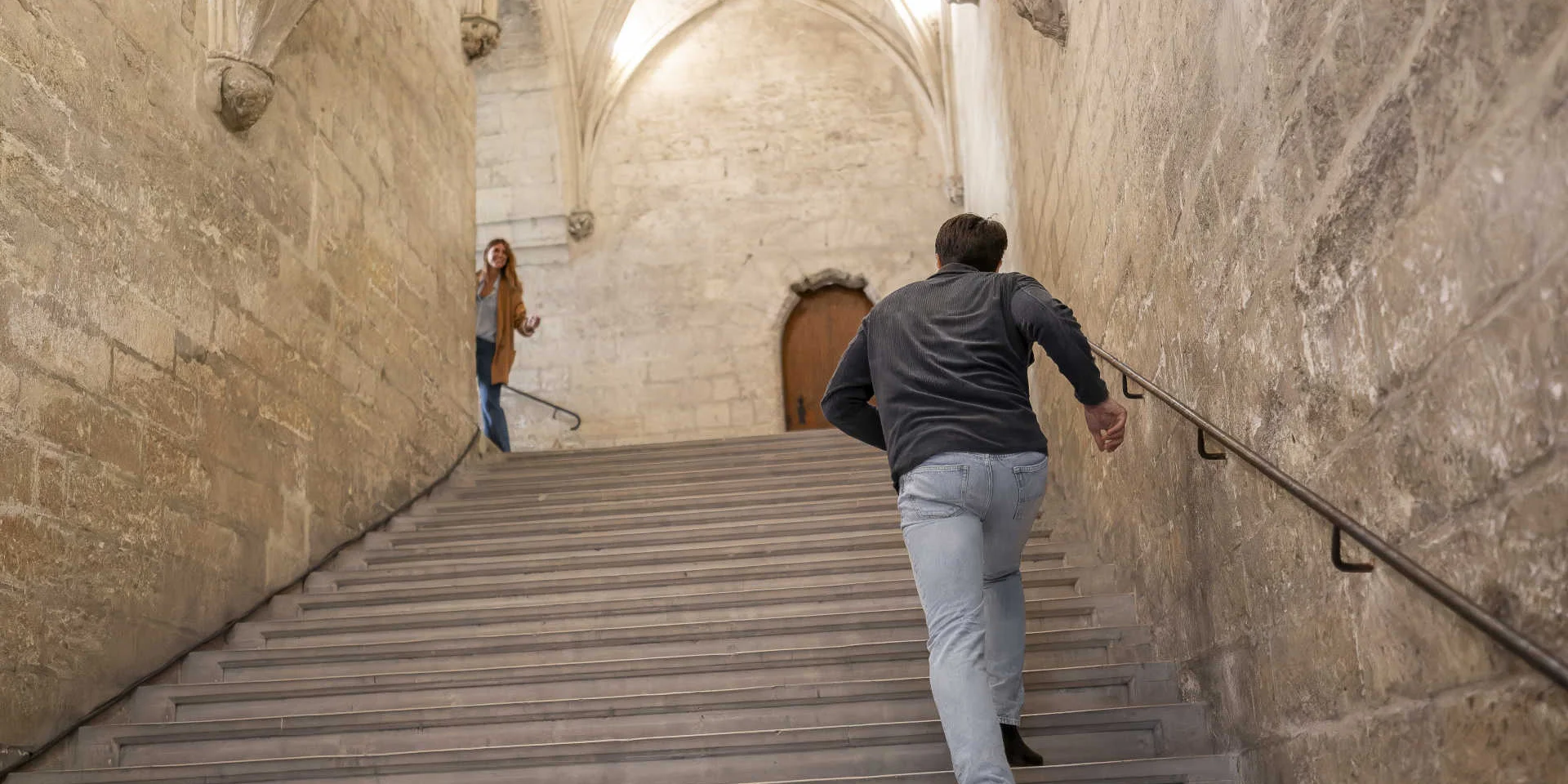 Courses dans le Palais Des Papes Avignon Vaucluse