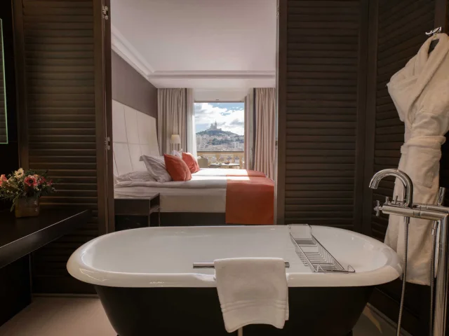 Vue Chambre Classic Terrasse Twin Sdb Intercontinental Marseille