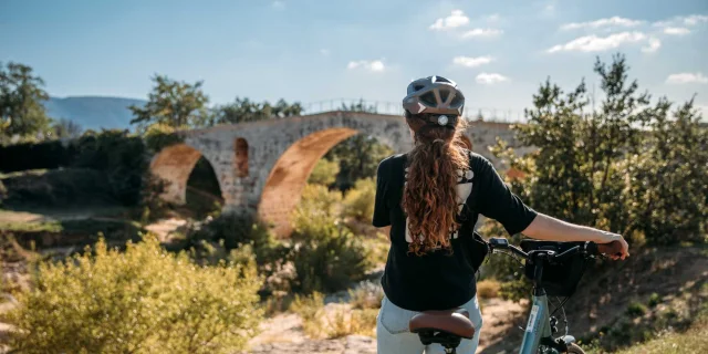 Pontjulien Hellolaroux