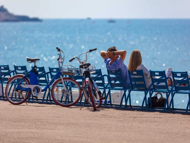 Bord De Mer Nice C J Kelapogianotmnca Redimenssionnee