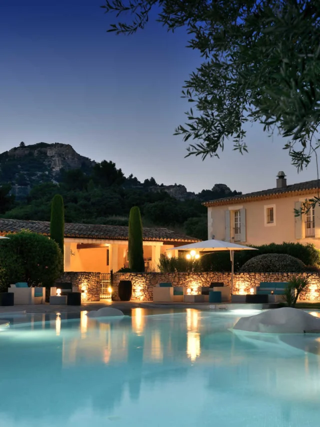 Piscine nuit Teritoria Provence-Alpes-Côte d'Azur