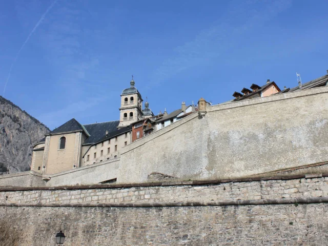 Mur d'enceinte des fortifications Vauban de Briançon