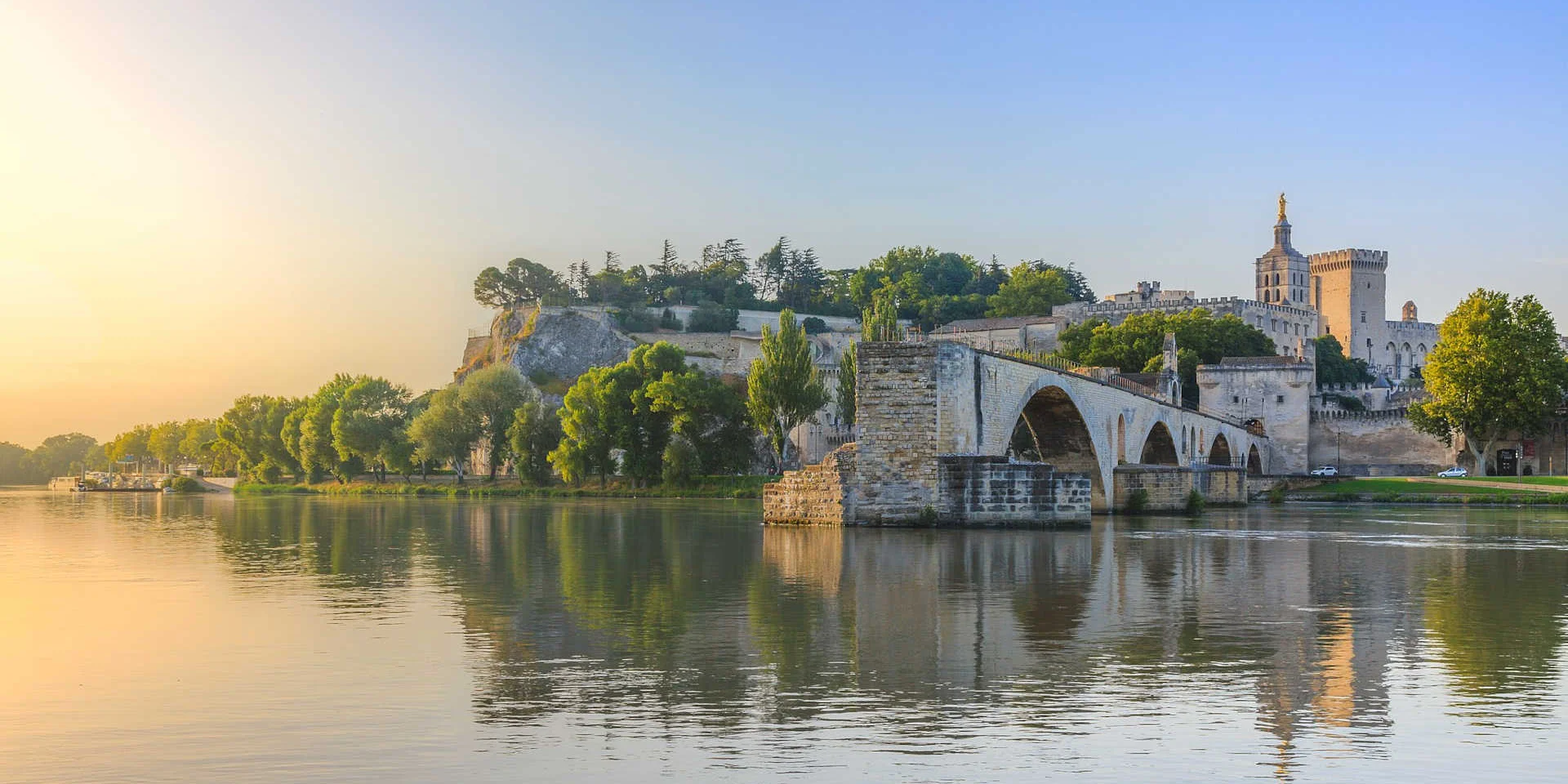 Pont Saint Benezet ou pont d'Avignon