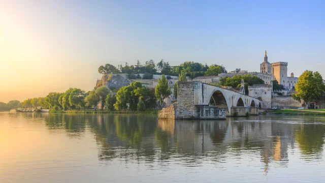 Pont Saint Benezet ou pont d'Avignon