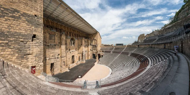 Vue panoramique du Théâtre Antique d'Orange