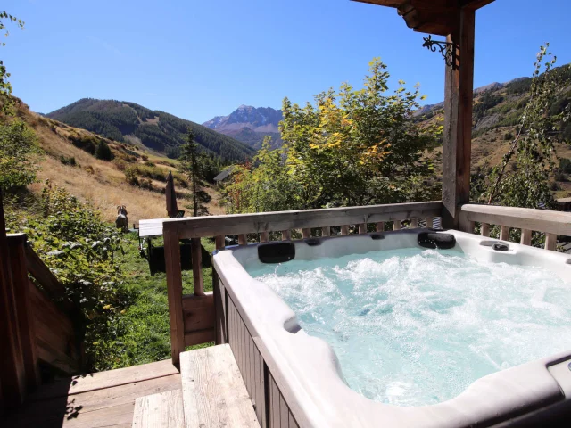 Vue Jacuzzi Chalets Hosszu Vars Montgenèvre Alpes