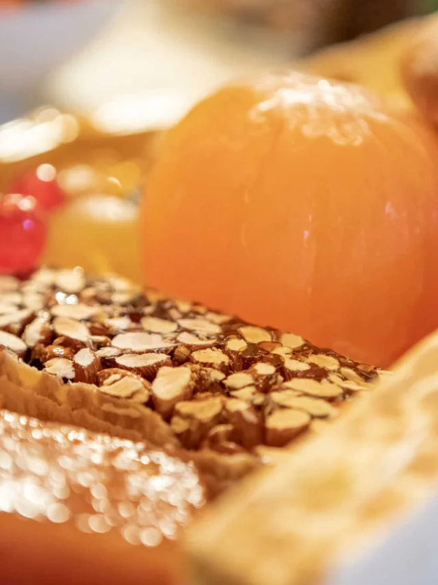 Nougat, fruits confits et autres desserts provençaux