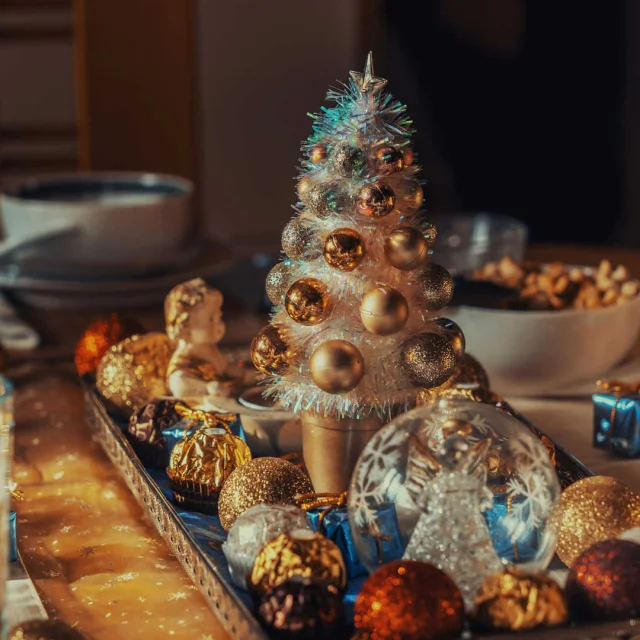 Une table décorée pour Noël